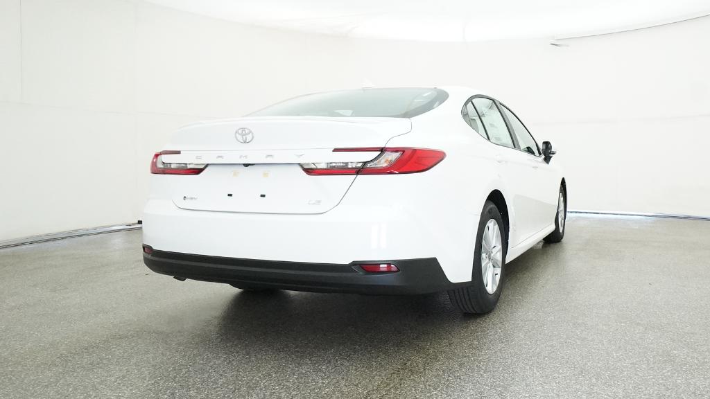 2025 Toyota Camry LE photo 13