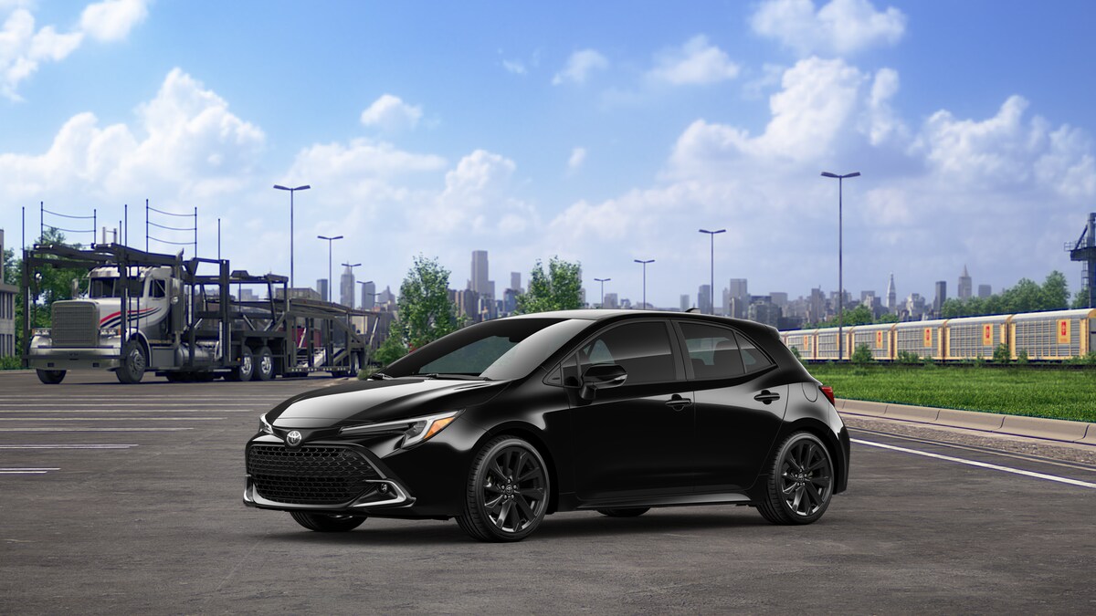 2025 Toyota Corolla XSE photo 2
