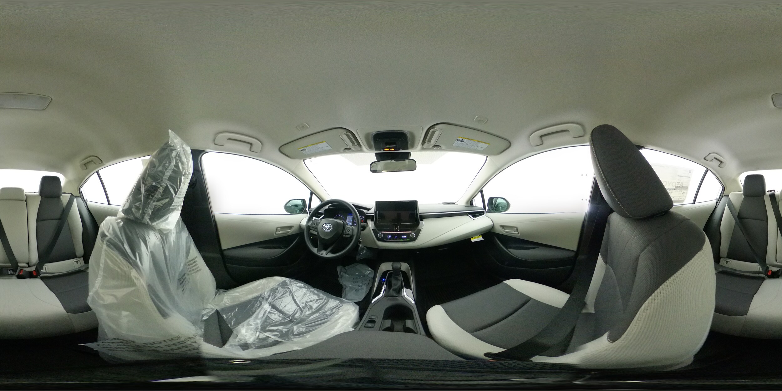 2025 Toyota Corolla LE photo 14