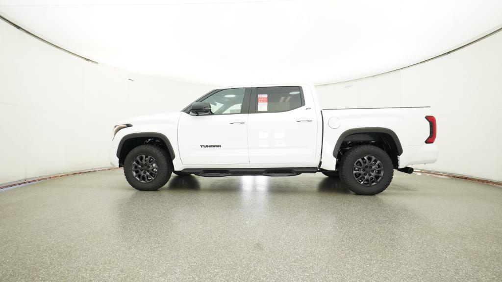 2026 Toyota Tundra SR5 CrewMax photo 25