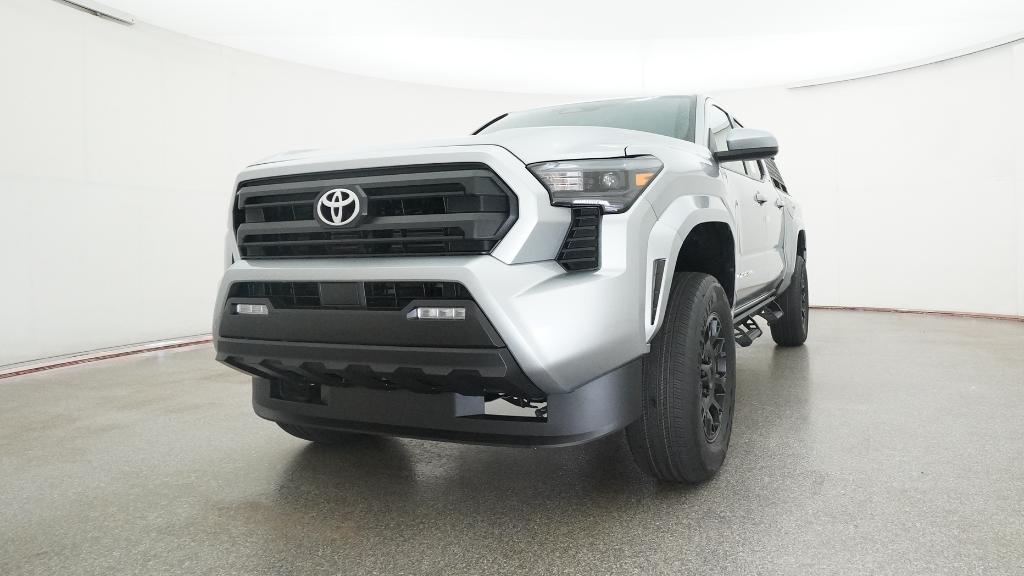 2025 Toyota Tacoma SR5 - Photo 40