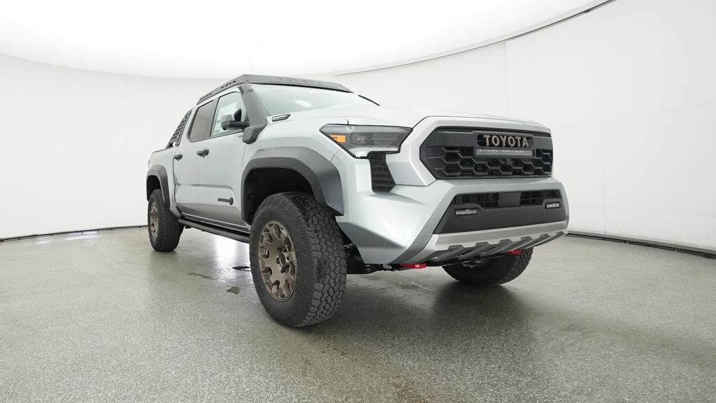 2025 Toyota Tacoma Trailhunter photo 3