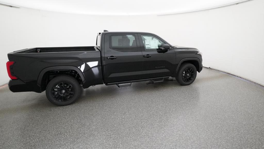 2026 Toyota Tundra Limited CrewMax photo 4
