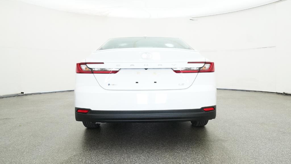 2025 Toyota Camry LE photo 21