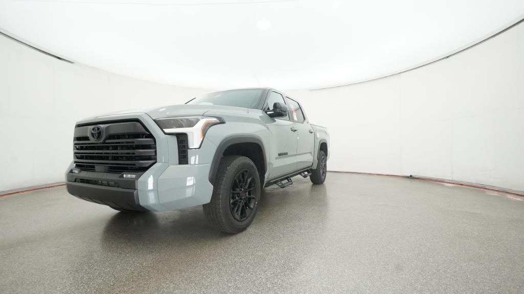 2026 Toyota Tundra SR5 CrewMax photo 3