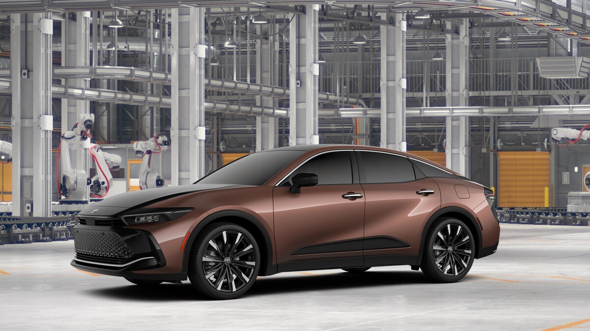 2026 Toyota Crown Platinum photo 2