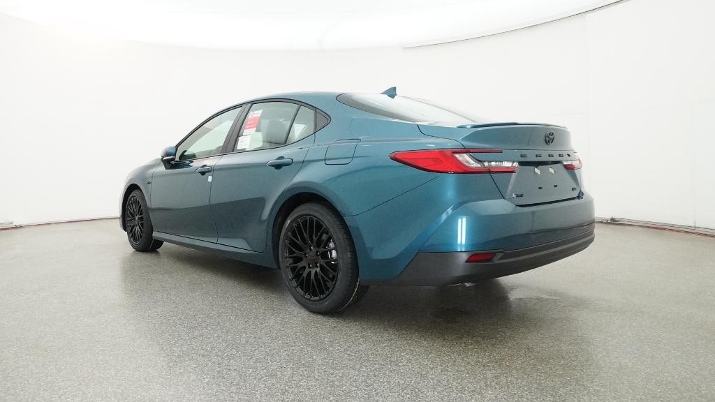 2025 Toyota Camry LE photo 16
