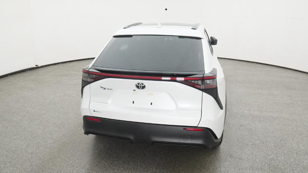 2025 Toyota bZ4X XLE photo 24