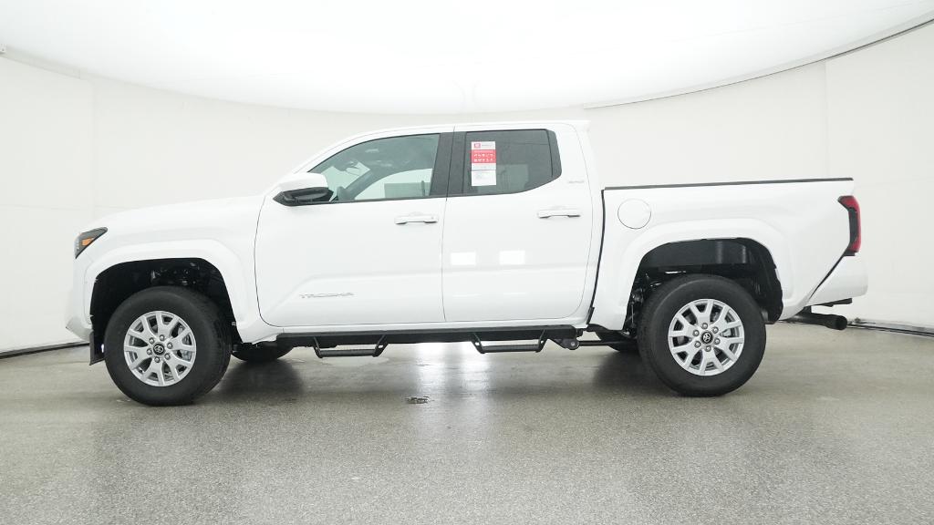 2025 Toyota Tacoma SR5 4x4 Double Cab photo 3