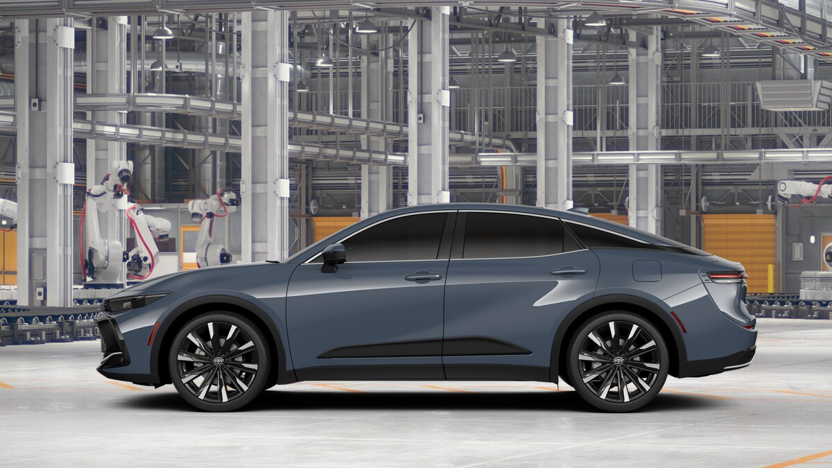 2026 Toyota Crown Platinum photo 4
