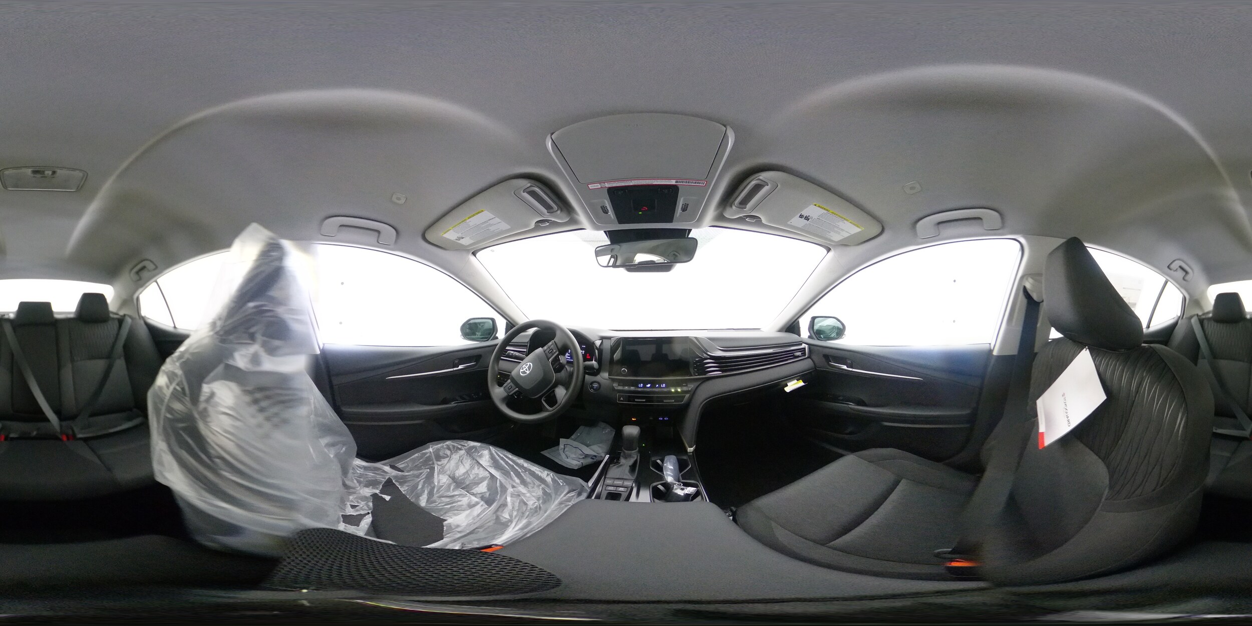 2025 Toyota Camry LE photo 33
