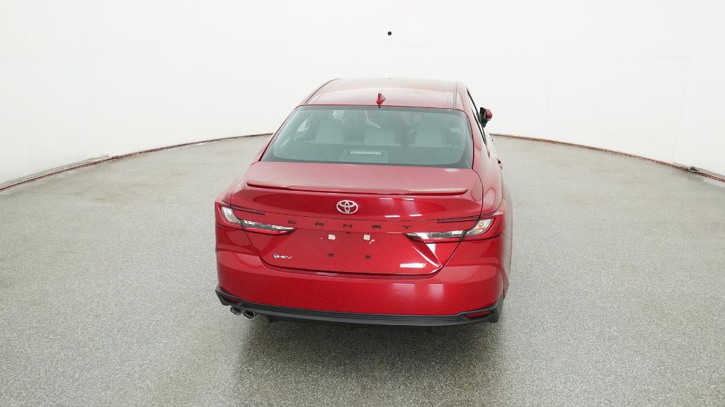 2025 Toyota Camry SE photo 3