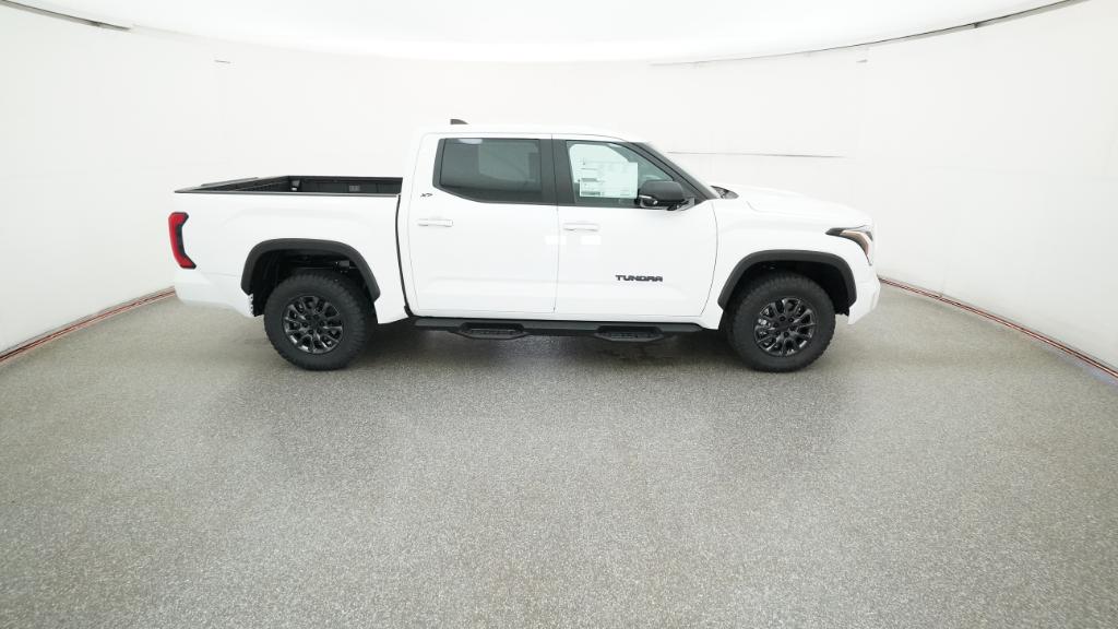 2026 Toyota Tundra SR5 CrewMax photo 13