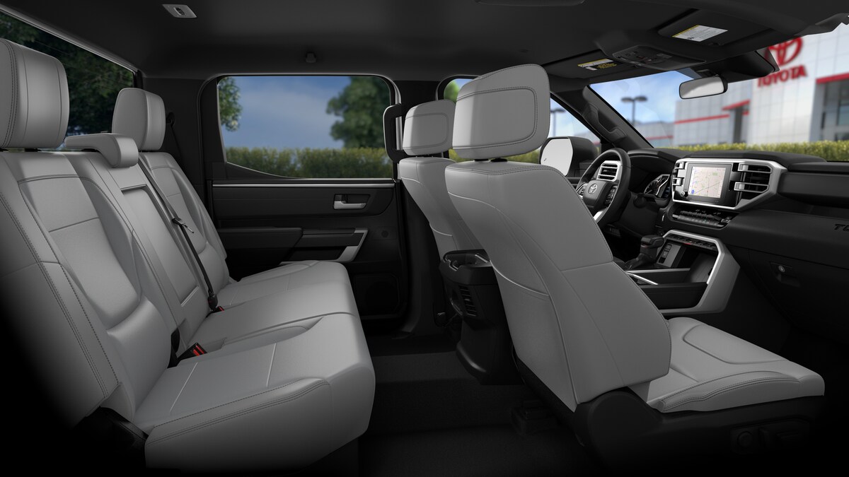 2026 Toyota Tundra SR5 CrewMax photo 3