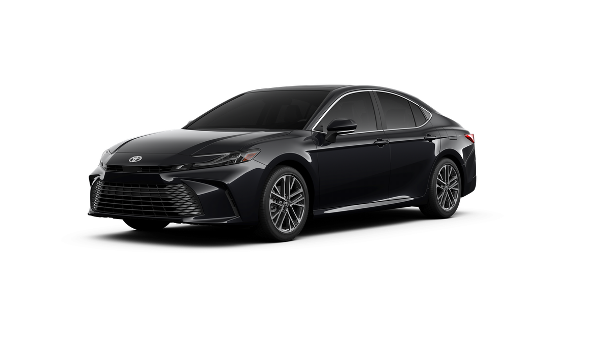 2025 Toyota Camry XLE -
                  Farmington Hills, MI
