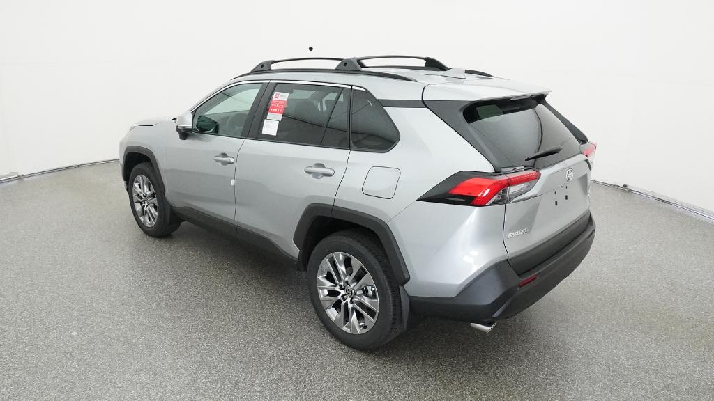 2025 Toyota RAV4 XLE Premium photo 4