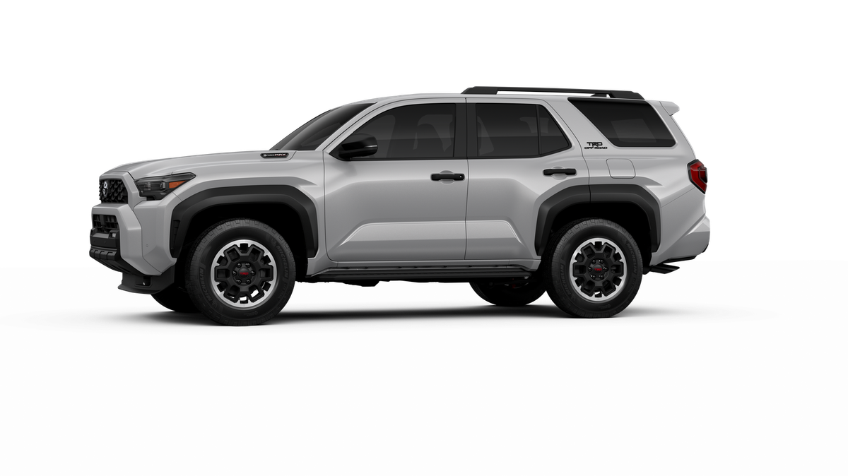 2025 Toyota 4Runner TRD Off-Road photo 3