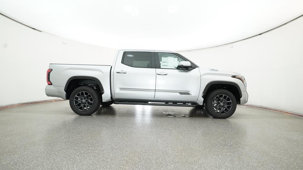 2025 Toyota Tundra Platinum - Photo 48