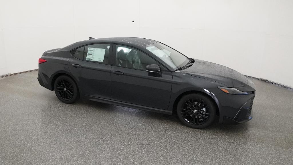 2025 Toyota Camry SE photo 2