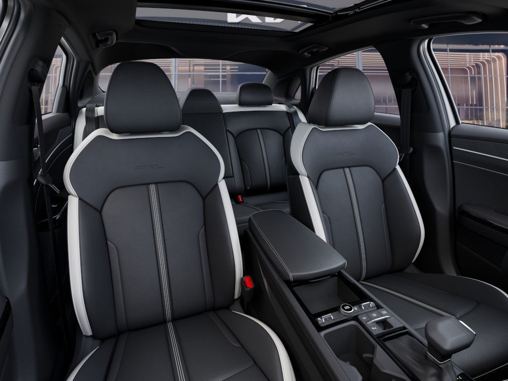2025 Kia K5 GT-Line - Photo 27