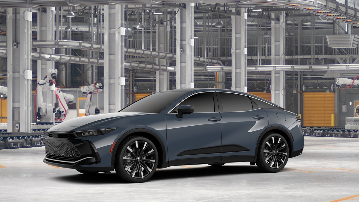 2026 Toyota Crown Platinum photo 2