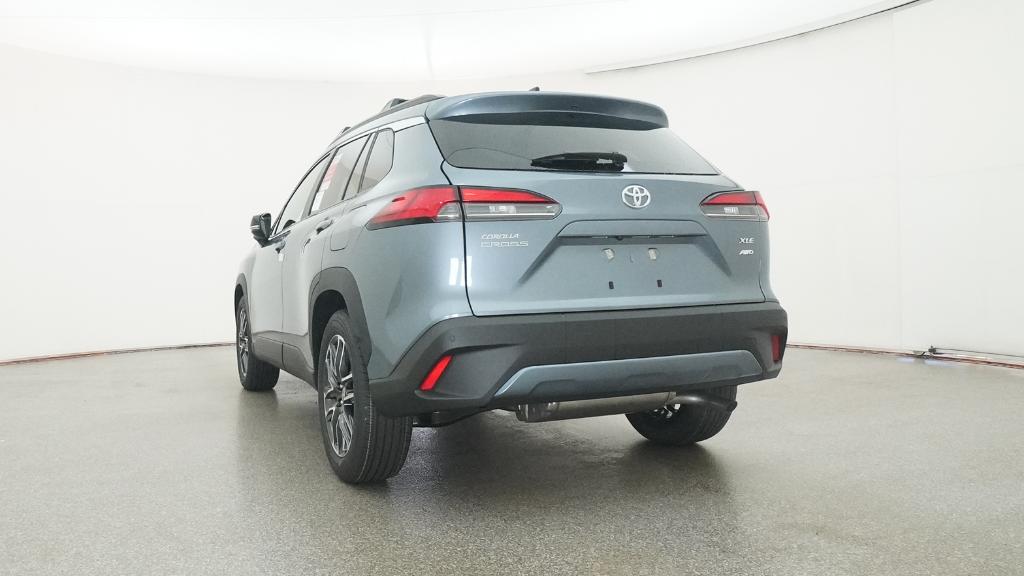 2026 Toyota Corolla Cross XLE photo 10