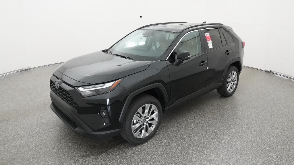 2025 Toyota RAV4 XLE Premium photo 4