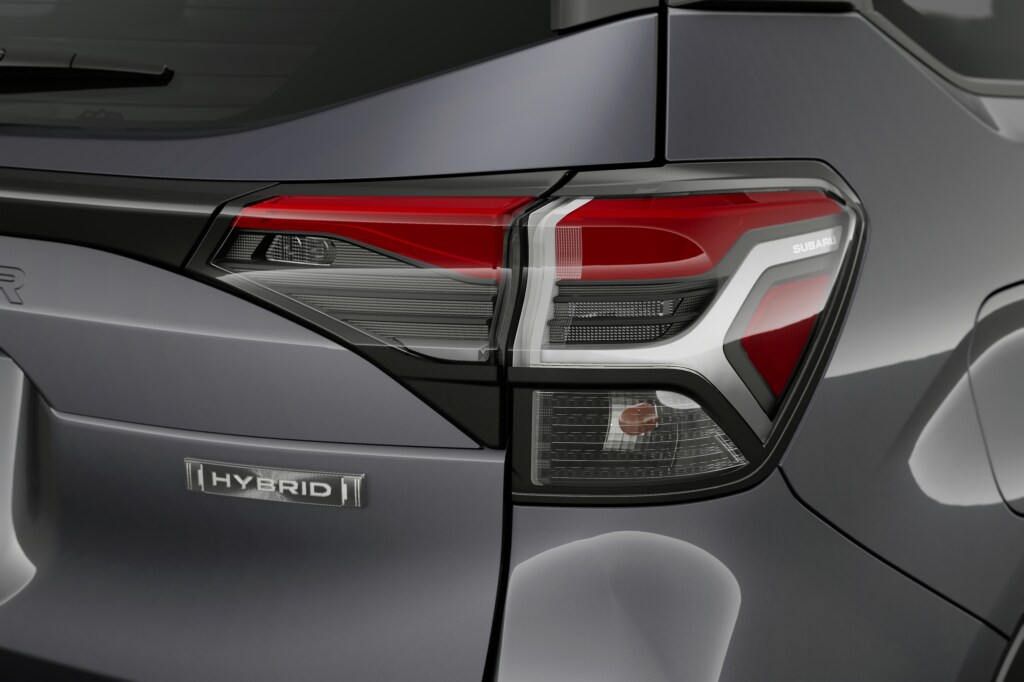 2025 Subaru Forester Limited - Photo 47