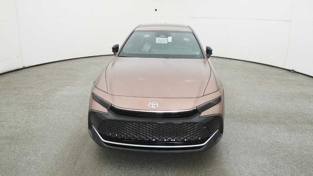 2026 Toyota Crown XLE photo 28