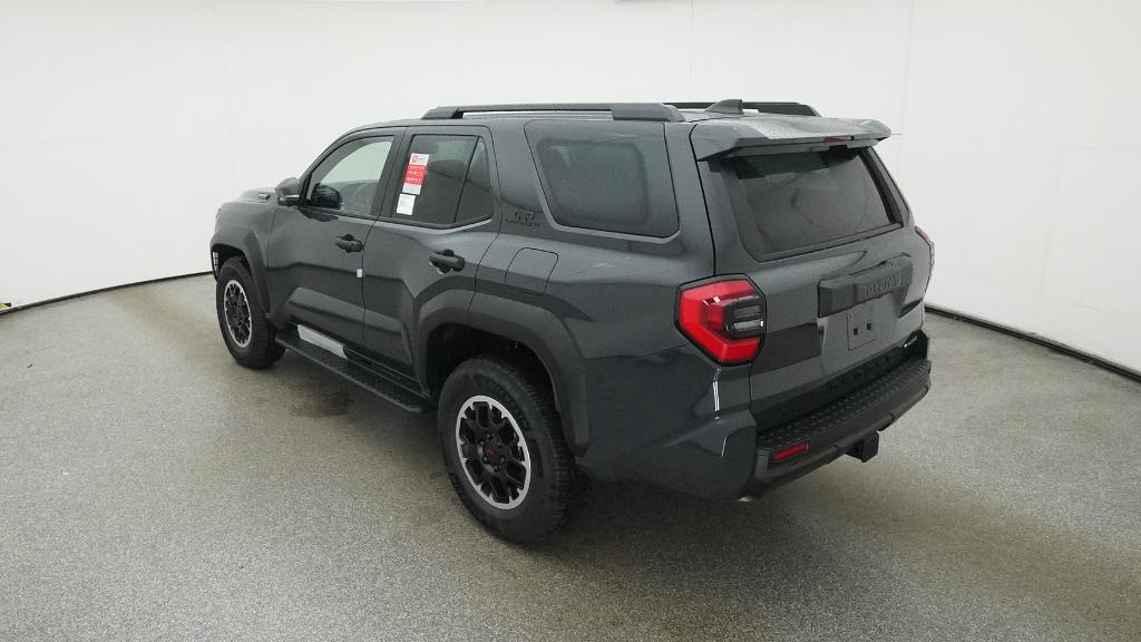 2025 Toyota 4Runner Off-Road Premium 4WD TRD photo 2