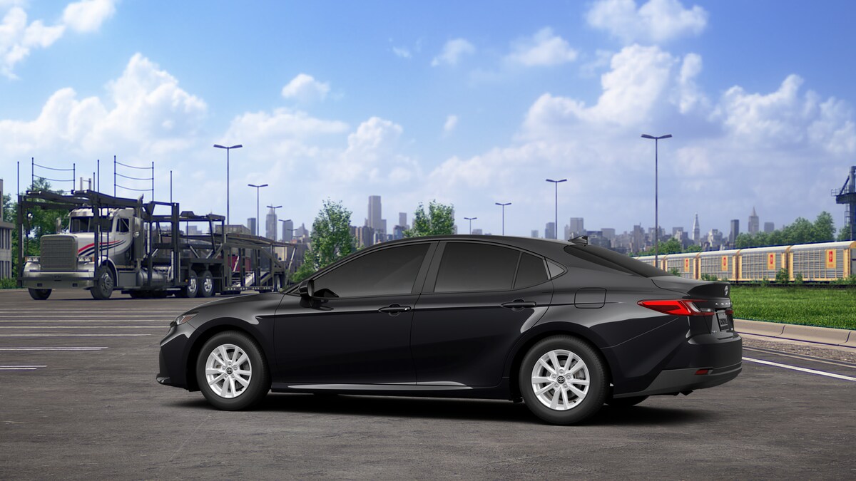 2026 Toyota Camry LE - Photo 37