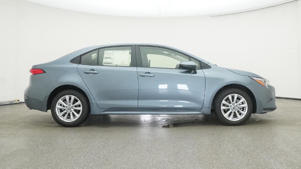 2025 Toyota Corolla Hybrid LE photo 20