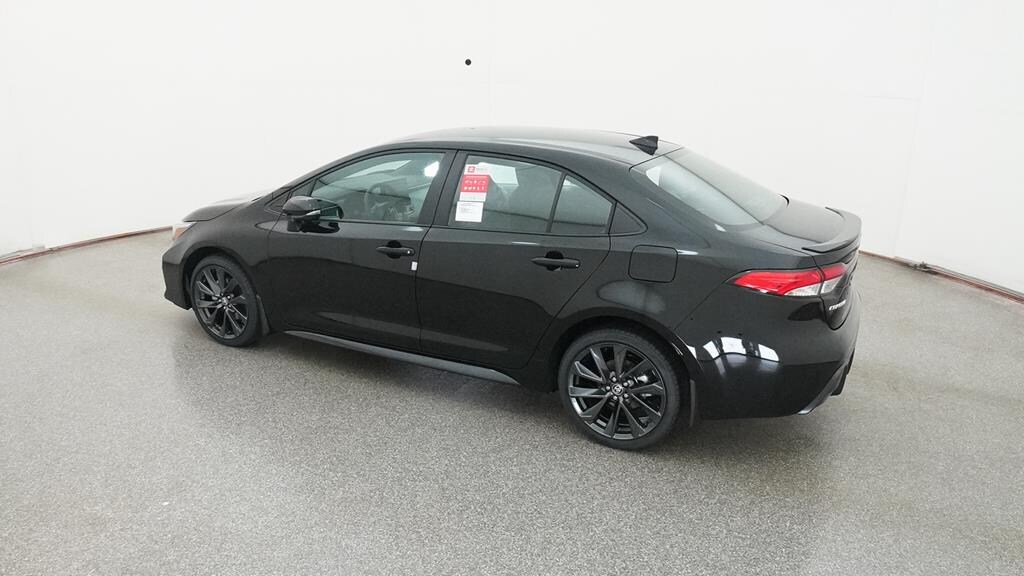 Used 2025 Toyota Corolla SE Sedan