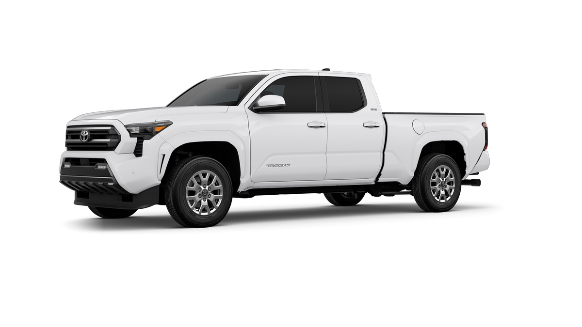 2025 Toyota Tacoma SR5 photo 2