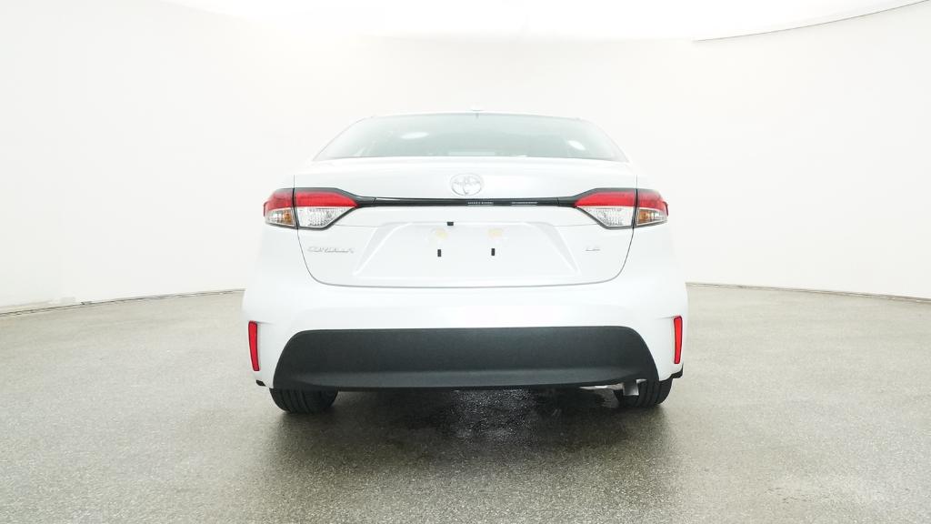 2025 Toyota Corolla LE photo 3