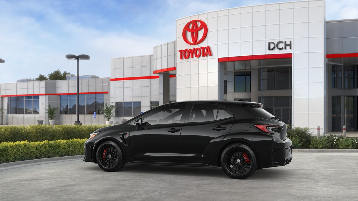 2025 Toyota GR Corolla Premium Plus - Photo 32