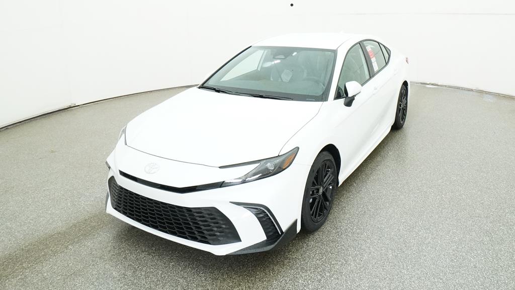 2025 Toyota Camry SE photo 15