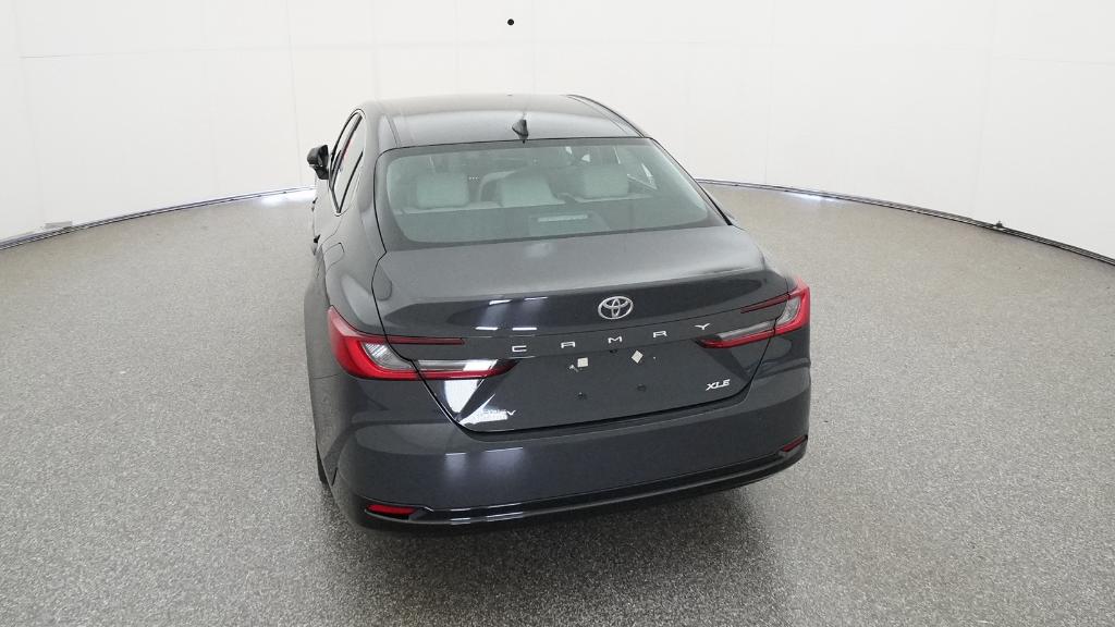 2025 Toyota Camry XLE photo 4