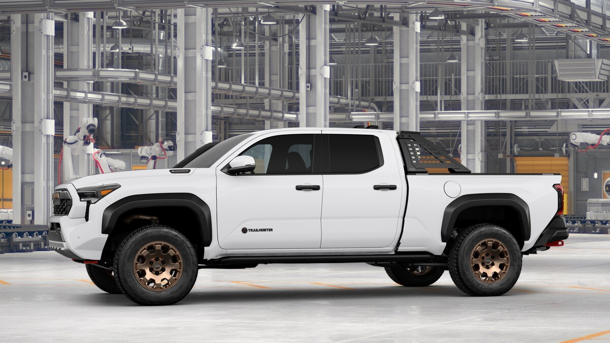 2025 Toyota Tacoma Trailhunter photo 3