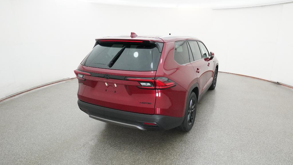 2025 Toyota Grand Highlander Limited photo 3