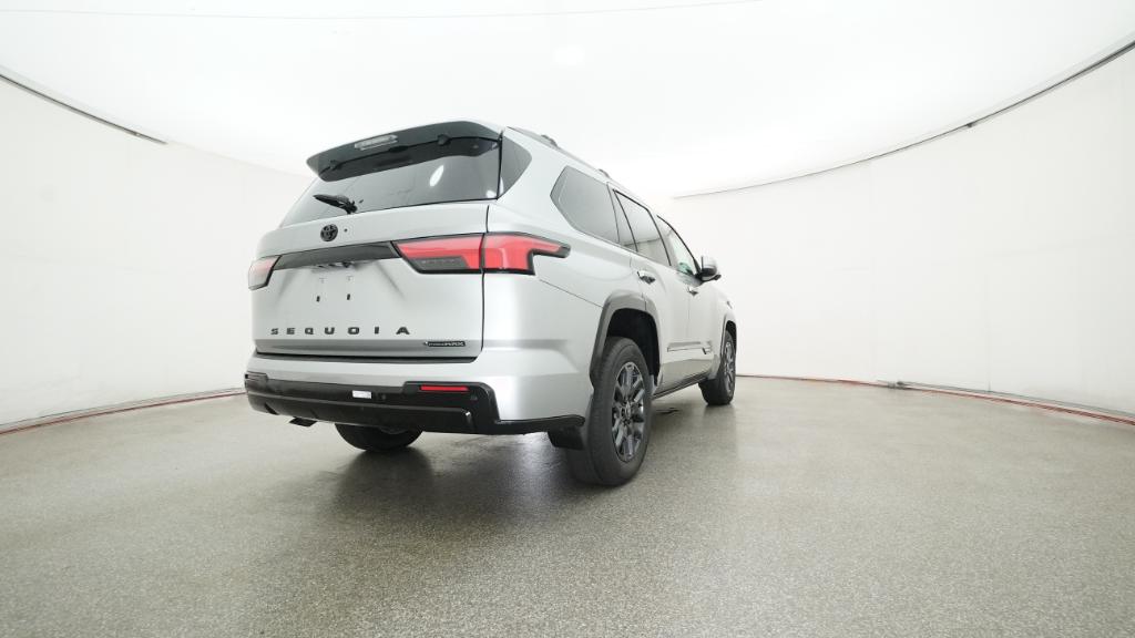 2026 Toyota Sequoia Platinum photo 4