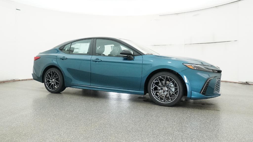 2025 Toyota Camry XSE photo 2
