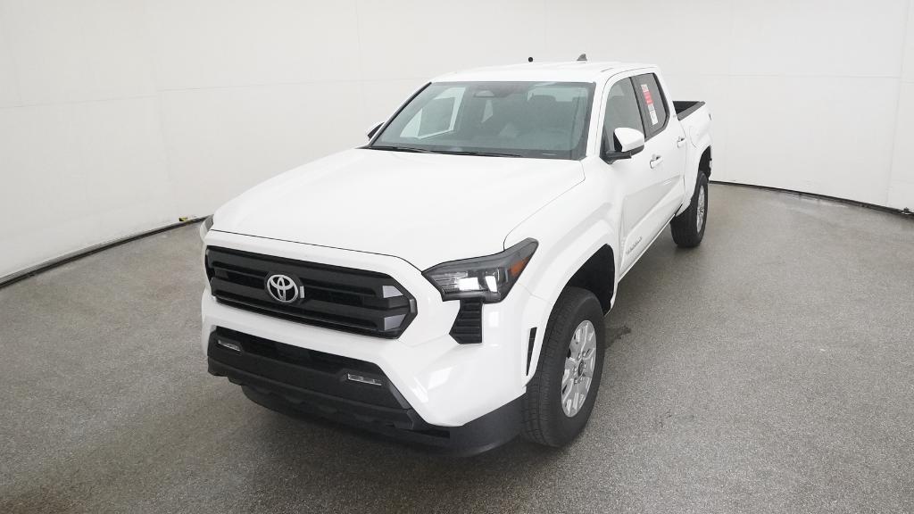 2025 Toyota Tacoma SR5 photo 31