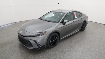 2025 Toyota Camry SE Sedan
