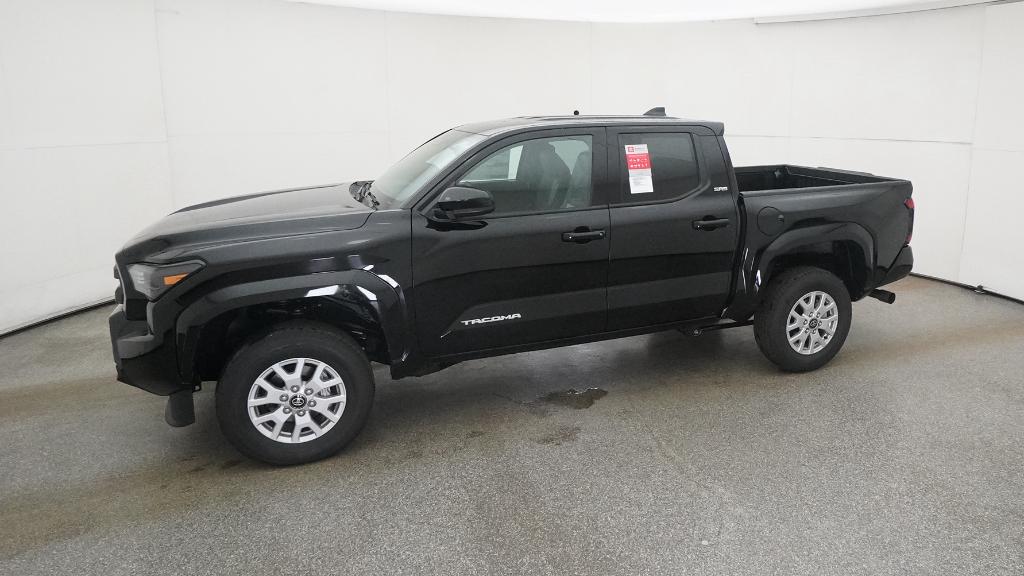 2025 Toyota Tacoma SR5 photo 4