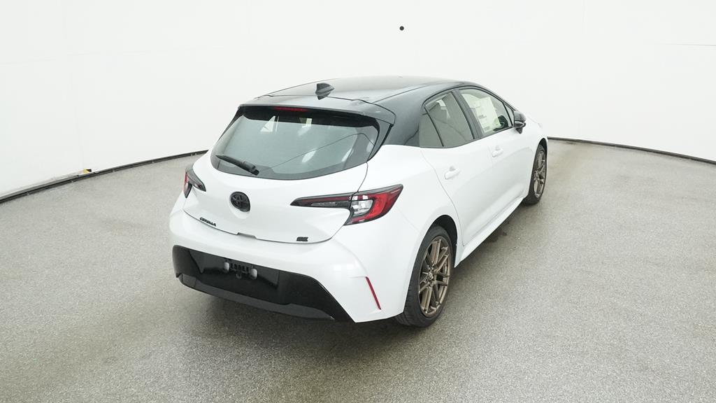 2025 Toyota Corolla SE photo 2