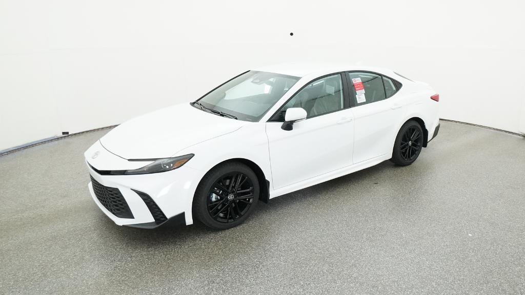 2026 Toyota Camry SE photo 5