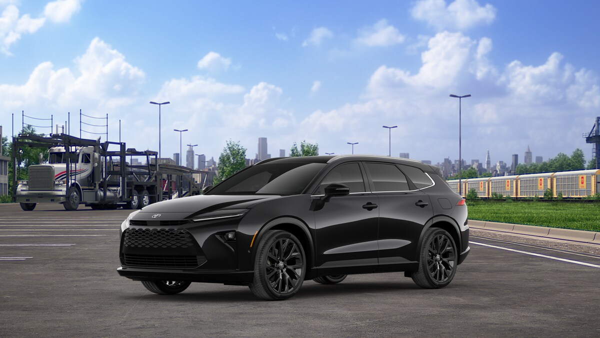 2025 Toyota Crown Signia Limited photo 2