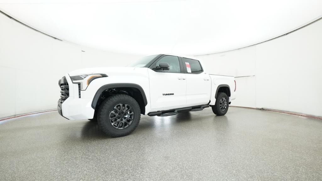 2026 Toyota Tundra SR5 CrewMax photo 35