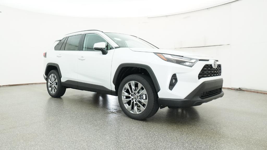2025 Toyota RAV4 XLE Premium photo 4